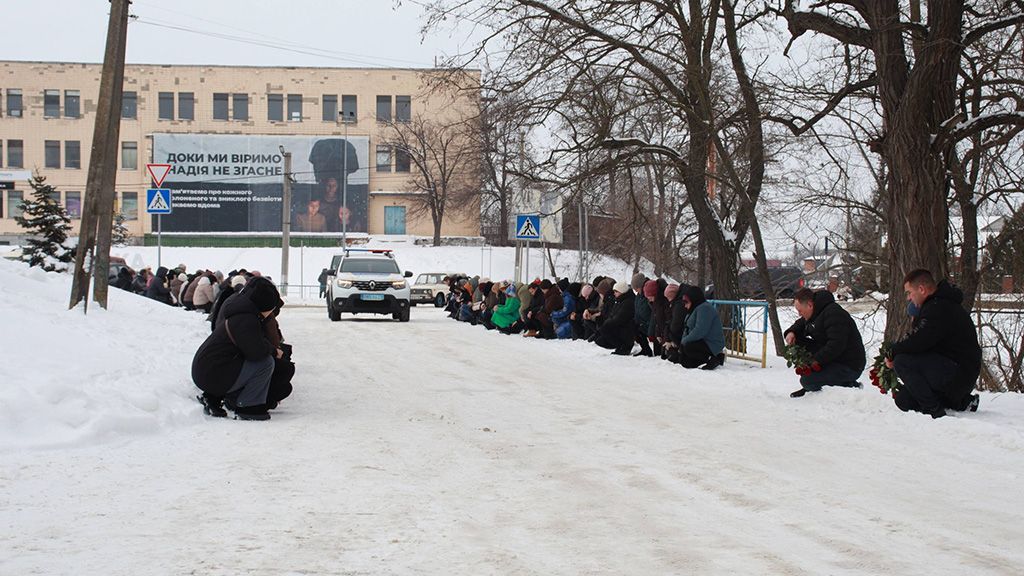 У Решетилівській громаді провели в останню путь Героя Віталія Худолія
