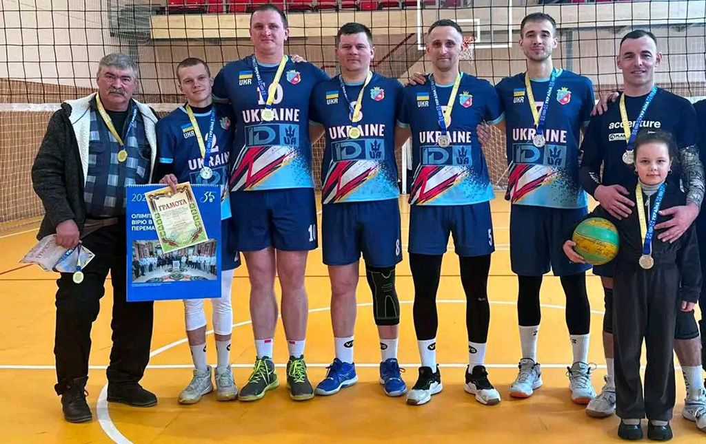 Біличани повертаються із Зінькова зі «сріблом»