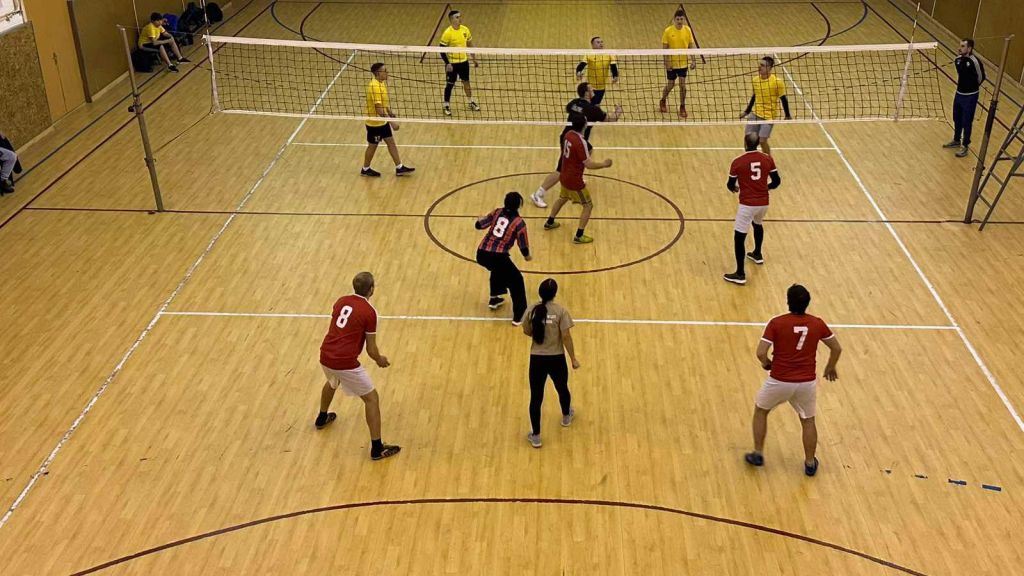 У Кобеляцькій громаді розіграли нагороди першості з волейболу