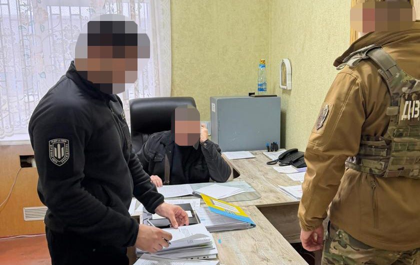 На Полтавщині викрили начальника ТЦК на схемі ухилення від мобілізації