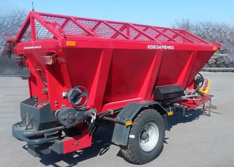 Козельщинська громада посилила дорожню безпеку новою технікою