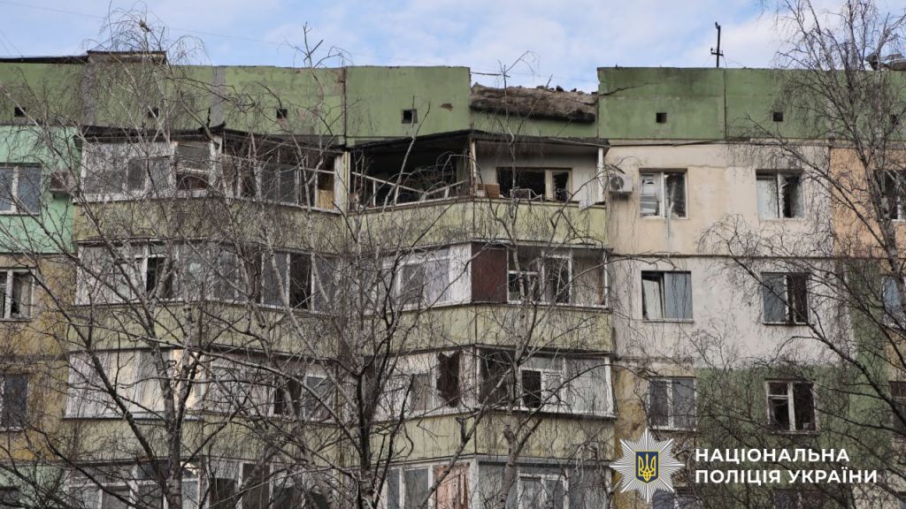 У Полтаві поліція фіксує наслідки нічної ворожої атаки