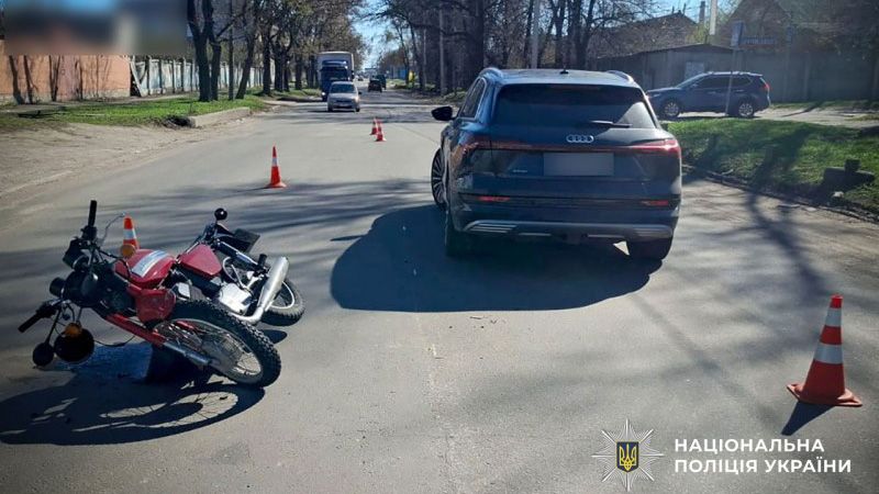У Полтаві у ДТП постраждав неповнолітній мотоцикліст