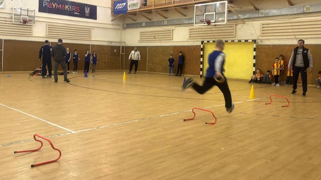 У Кобеляках відбулися змагання з легкої атлетики серед молодших школярів