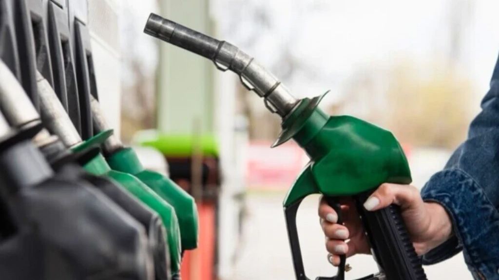 В Україні очікується здешевлення пального