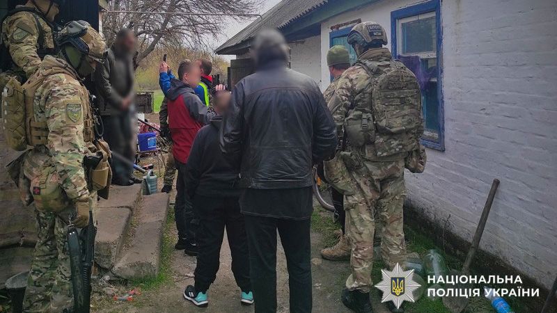 На Миргородщині поліція викрила наркоpкозбувача