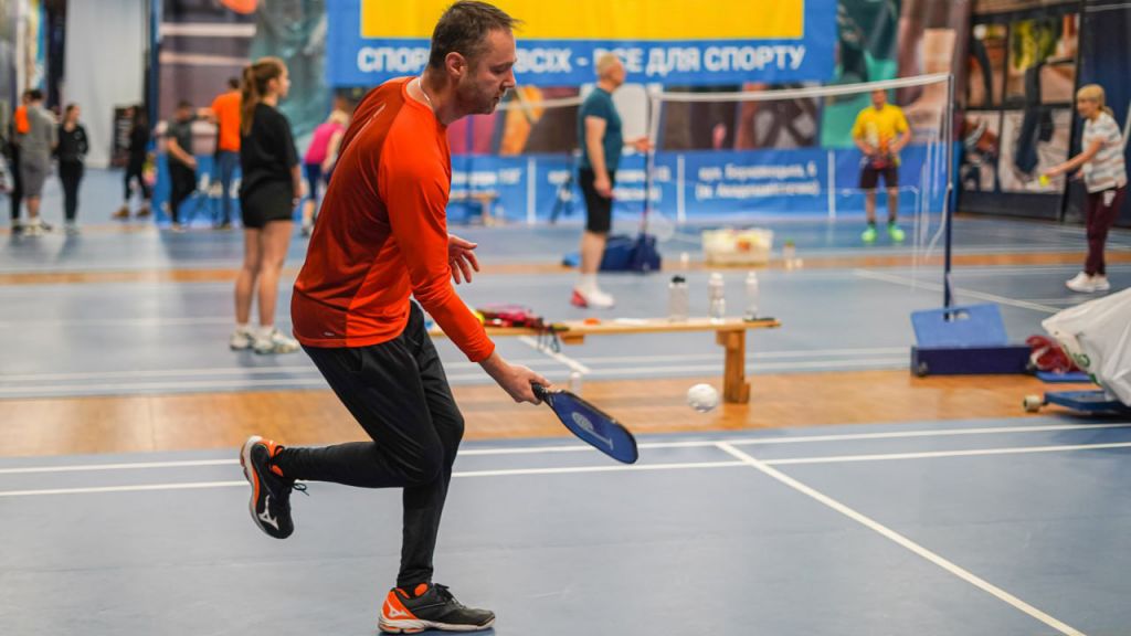 Піклбол для початківців: чому цей спорт стрімко набуває популярності в Україні