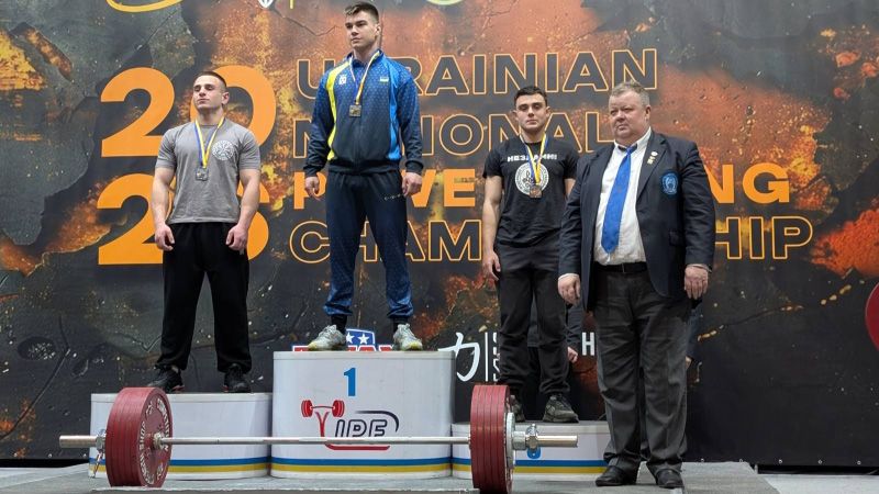 Юний спортсмен із Новосанжарської громади здобув «бронзу» на чемпіонаті України з пауерліфтингу