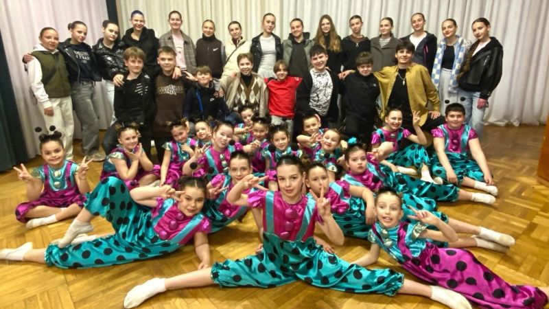 Новосанжарська «Веселка» гідно представила громаду на обласному фестивалі