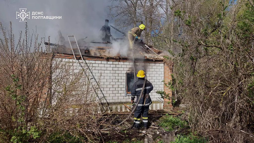 У Лубенському районі горів житловий будинок