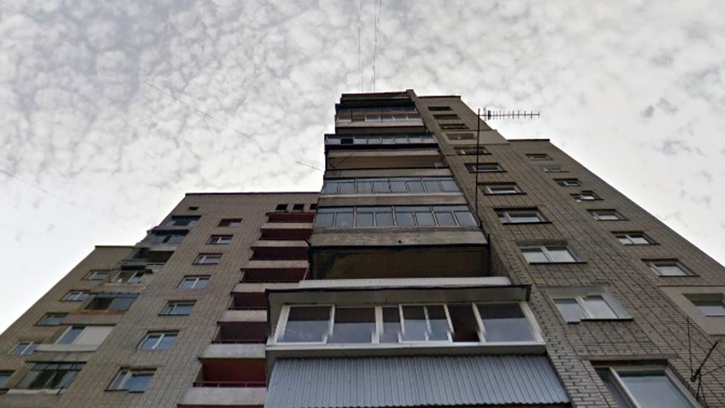 У Полтаві поліція розслідує загибель жінки після падіння з багатоповерхівки