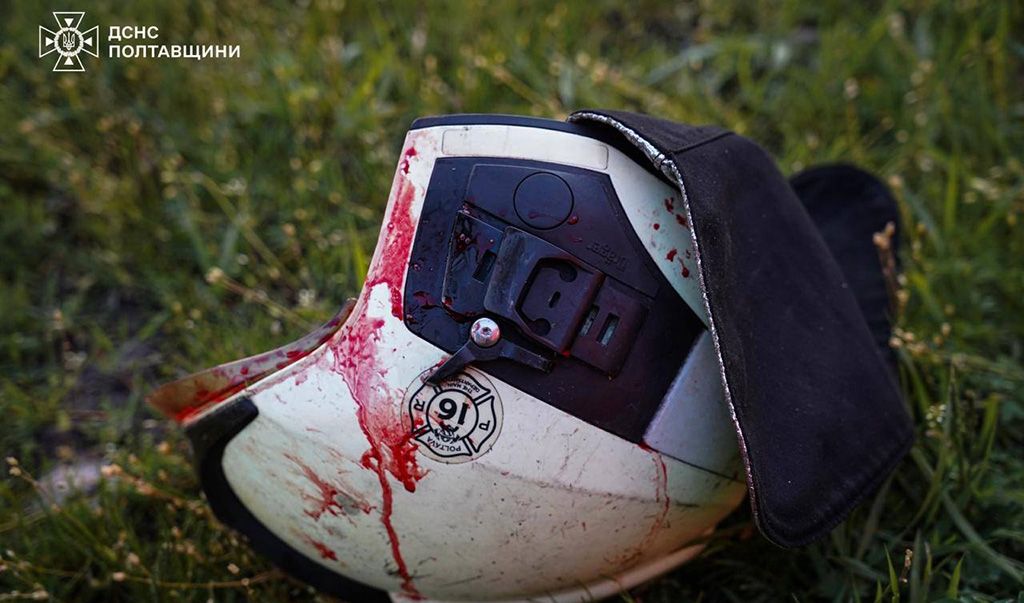 На Полтавщині двоє рятувальники загинули через ворожий повторний ракетний удар