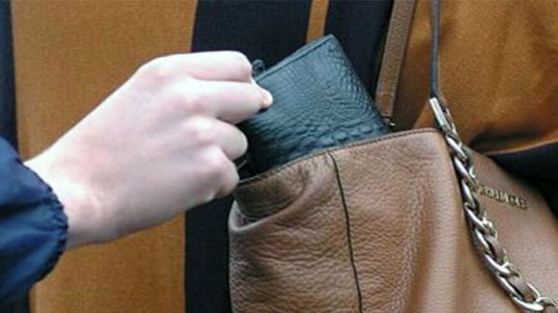 У Миргородському районі поліція розслідує крадіжку в Ромодані