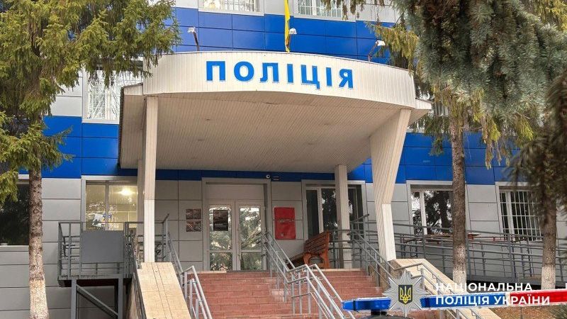 На Полтавщині однорічна дитина травмувалася, випавши із кабіни автомобіля