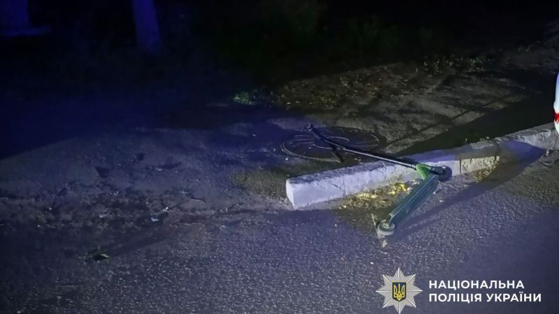 У Полтаві автомобіль наїхав на малолітнього хлопчика на самокаті