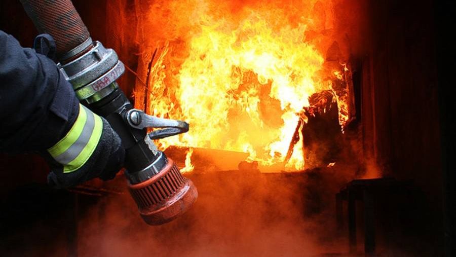  У Полтаві після пожежі в приватному будинку виявили тіло чоловіка