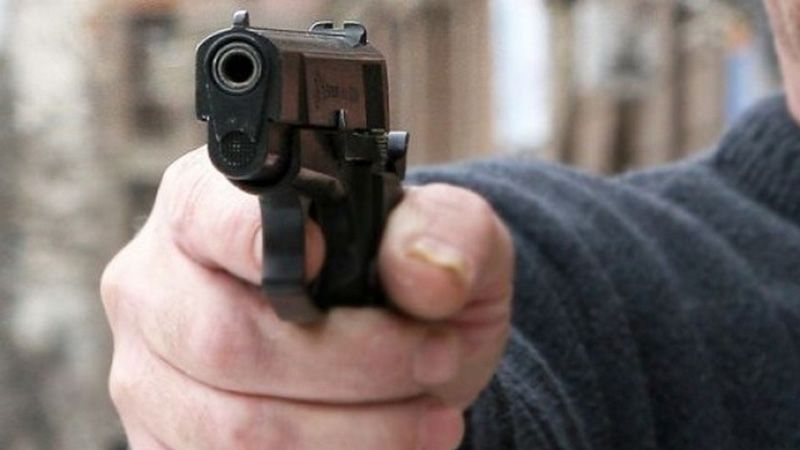 П’яний чоловік влаштував стрілянину в Лубнах: поранено відвідувачку