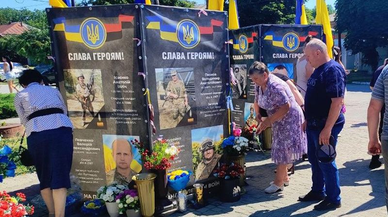 У Кобеляках оновили експозицію на честь полеглих земляків-Захисників