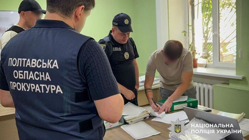  Збитки на 17 мільйонів: експосадовця «Агентства місцевих доріг» підозрюють у службовій недбалості