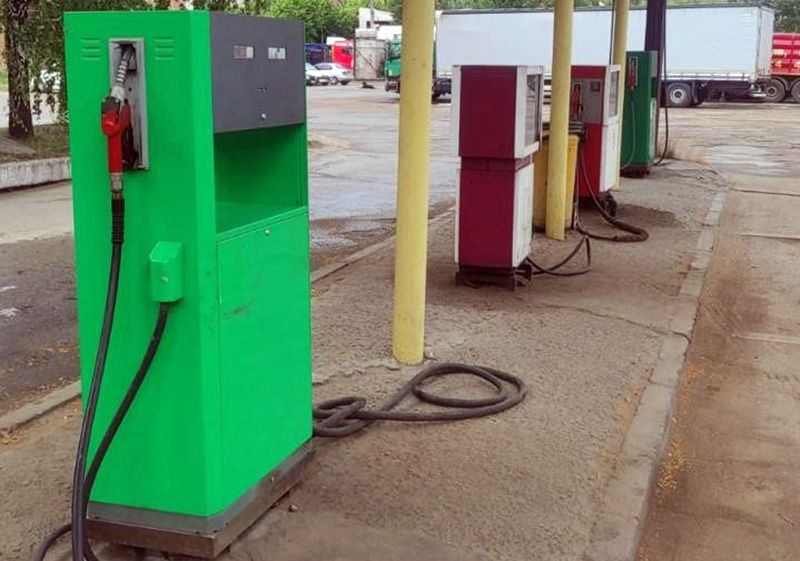 Торгували без ліцензії та «забули» про три колонки: на Полтавщині викрили нелегальну АЗС і оштрафували на 600 тисяч