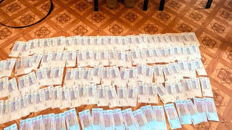 У Пирятині на хабарі затримали офіцера військової частини