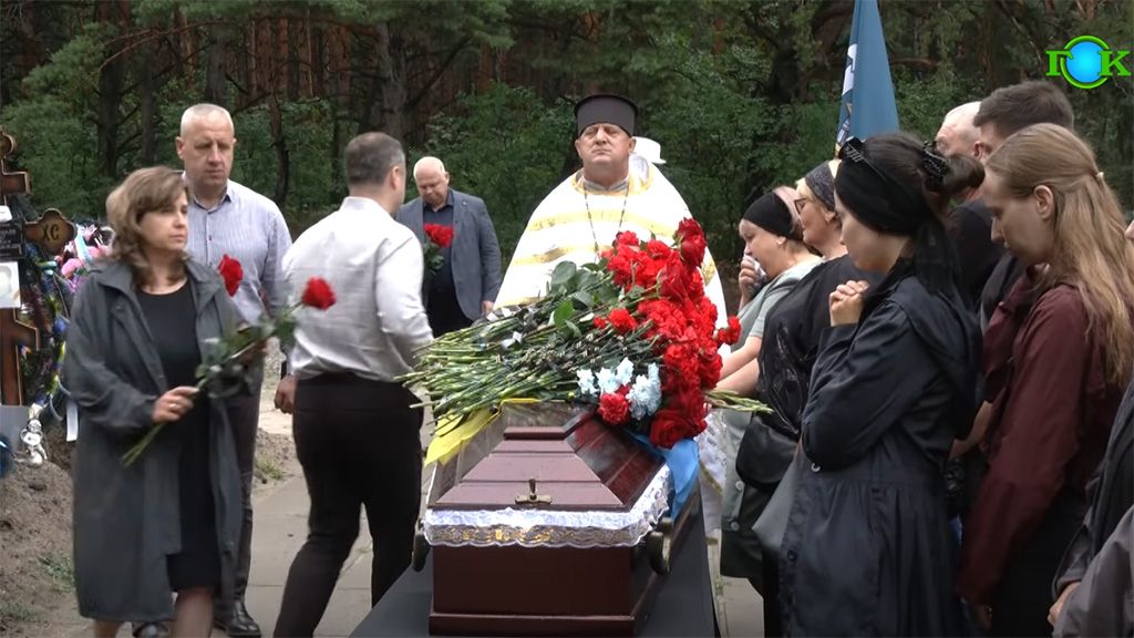 Вірний девізу морпіхів до останнього подиху: у Горішніх Плавнях поховали полеглого Героя Олександра Пальоху