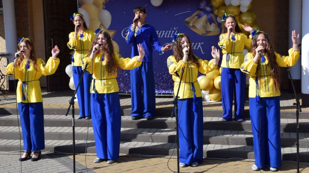 Вихованці з Горішніх Плавнів здобули Гран-прі та перші місця на обласному конкурсі «Веселка»