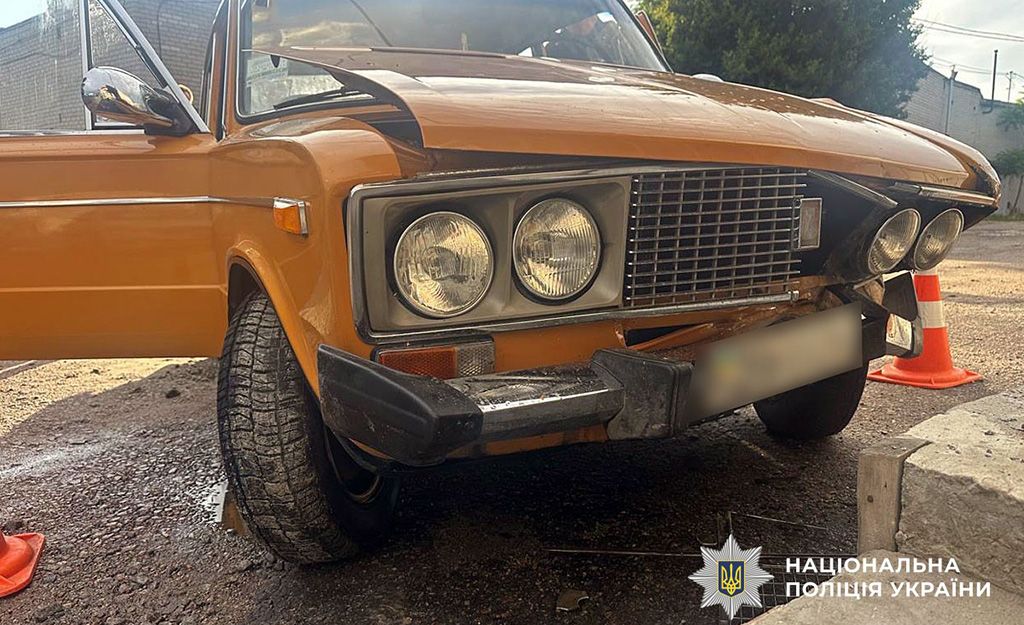 У Кременчуці охоронці та перехожі заблокували викрадача автомобіля: 39-річного чоловіка затримала поліція