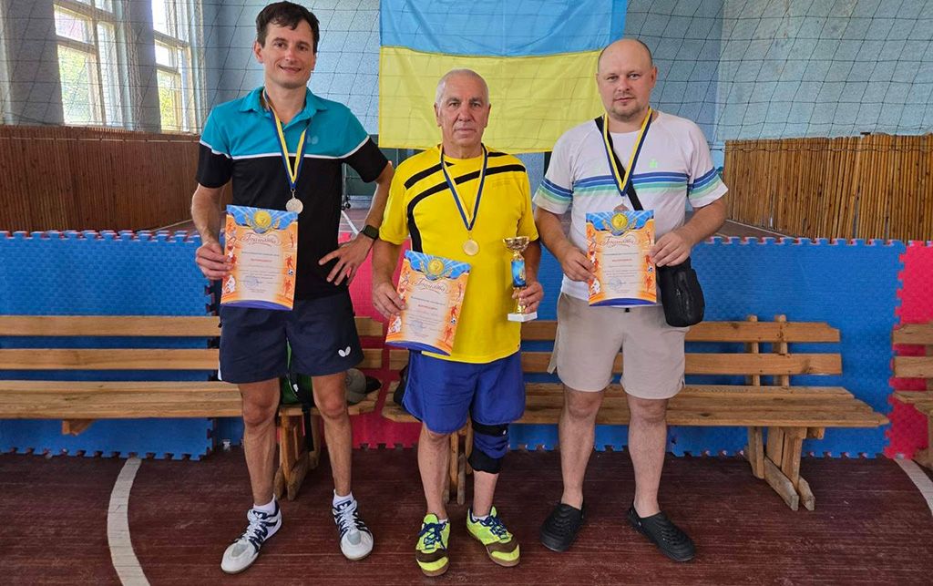 Тенісист із Кобеляк перемагає в обласному турнірі
