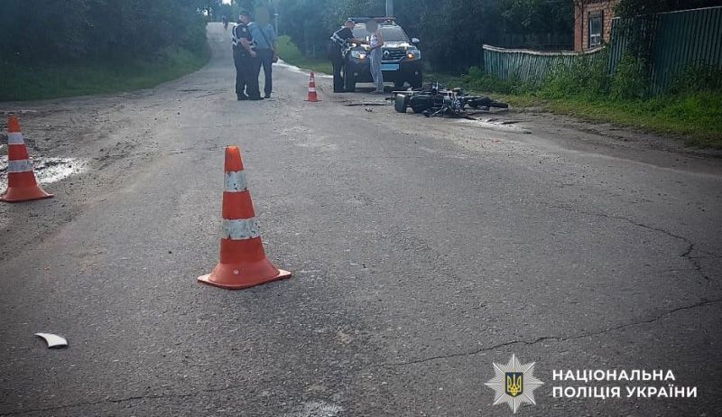 У Зінькові зіткнулися мотоцикл та легковик: унаслідок ДТП травмувався мотоцикліст