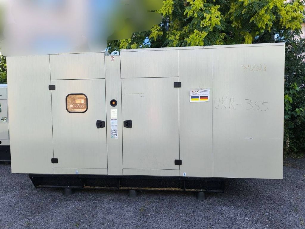 «Полтававодоканал» отримав потужний генератор від німецьких партнерів для безперебійної роботи