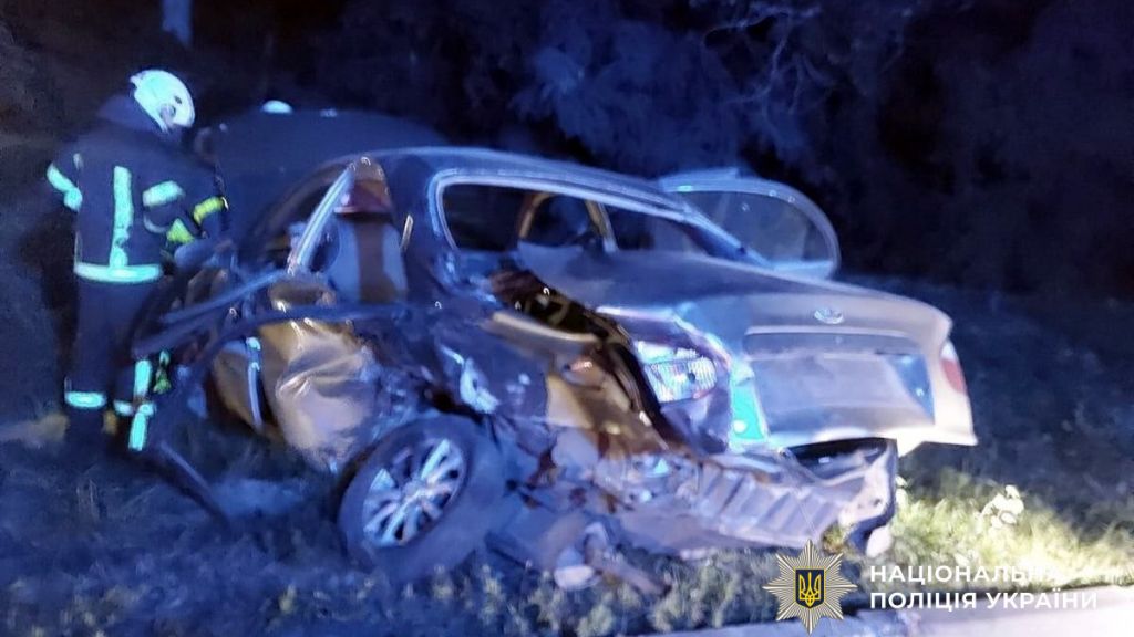 Трагедія поблизу Тахтаулового: у ДТП загинув 10-річний хлопчик, ще троє пасажирів поранені