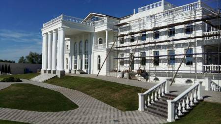 Неповторний фасад житла разом із Графіо Декор