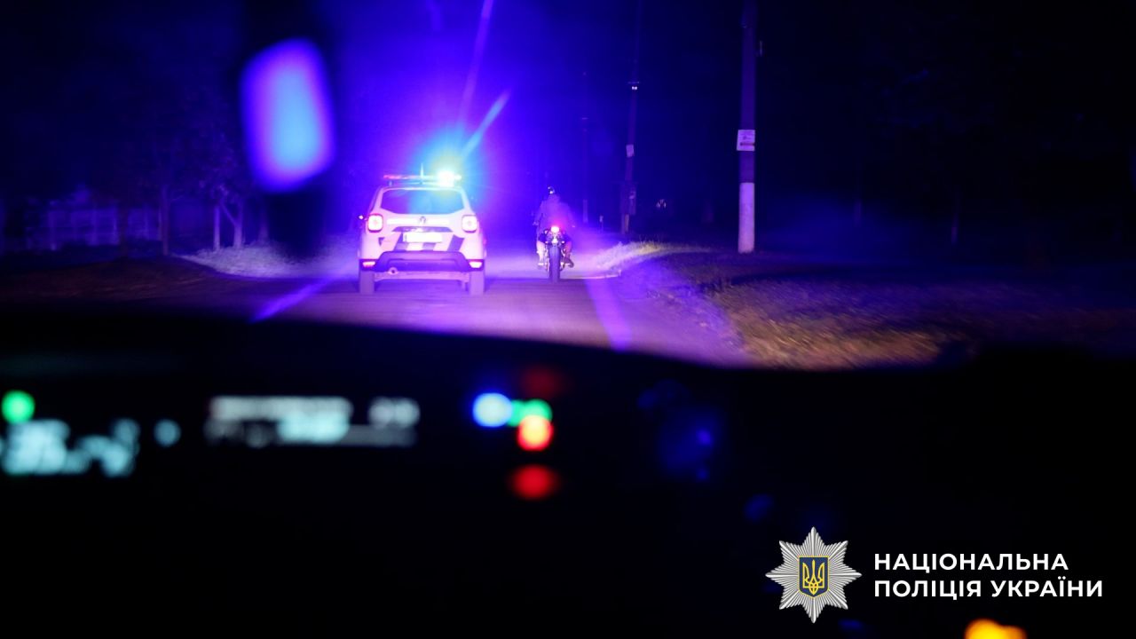 У Новосанжарській громаді поліція провела рейд проти гучних мотоциклістів та порушників ПДР