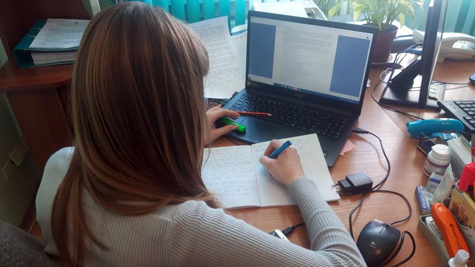 8 шкіл області продовжать навчатися дистанційно