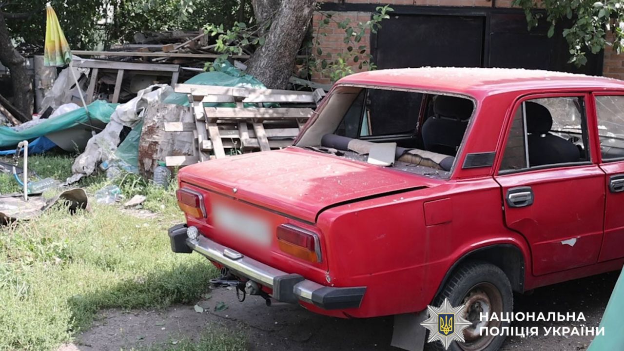 Ракетний удар по Полтавщині 28 серпня: поранені двоє людей, поліція документує наслідки обстрілу