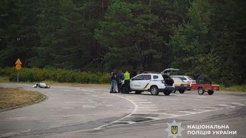 У Горішніх Плавнях водій мопеда потрапив у ДТП: під час оформлення аварії у нього виявили речовину, схожу на наркотики