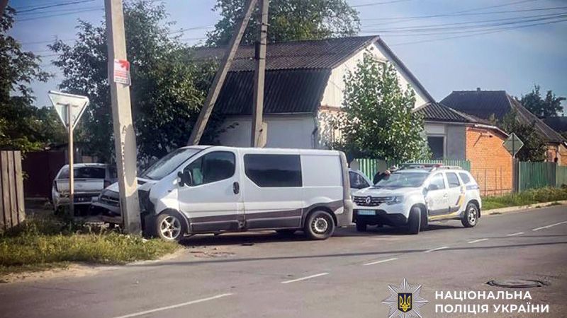 Зіткнення двох Opel у Миргороді: у ДТП травмувався 61-річний водій