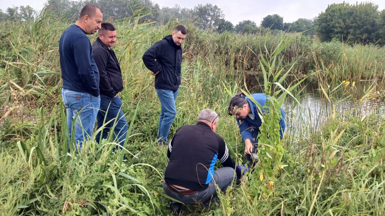 Жителі мікрорайону Ковжежа скаржаться на сморід