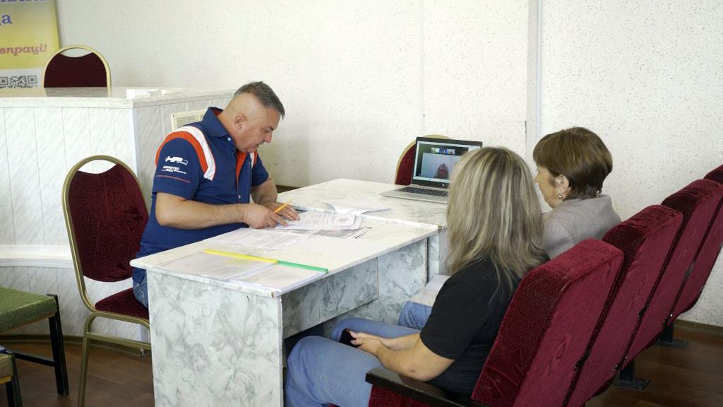 У Кобеляках відбулися перші засідання комісій з відбору директорів двох шкіл