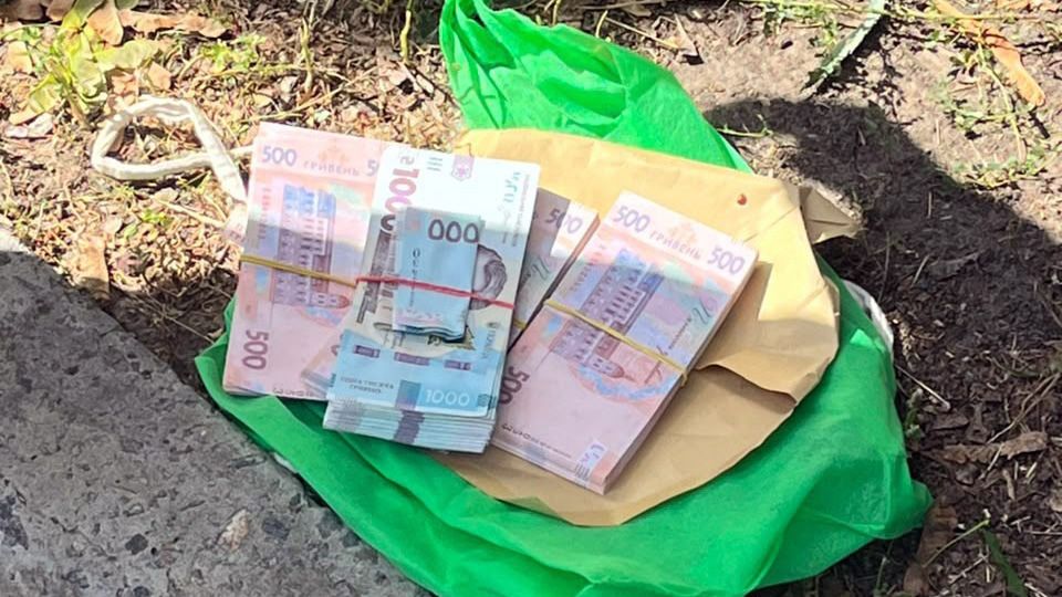 На Полтавщині викрили організаторок схеми фіктивного батьківства для виїзду ухилянтів за кордон