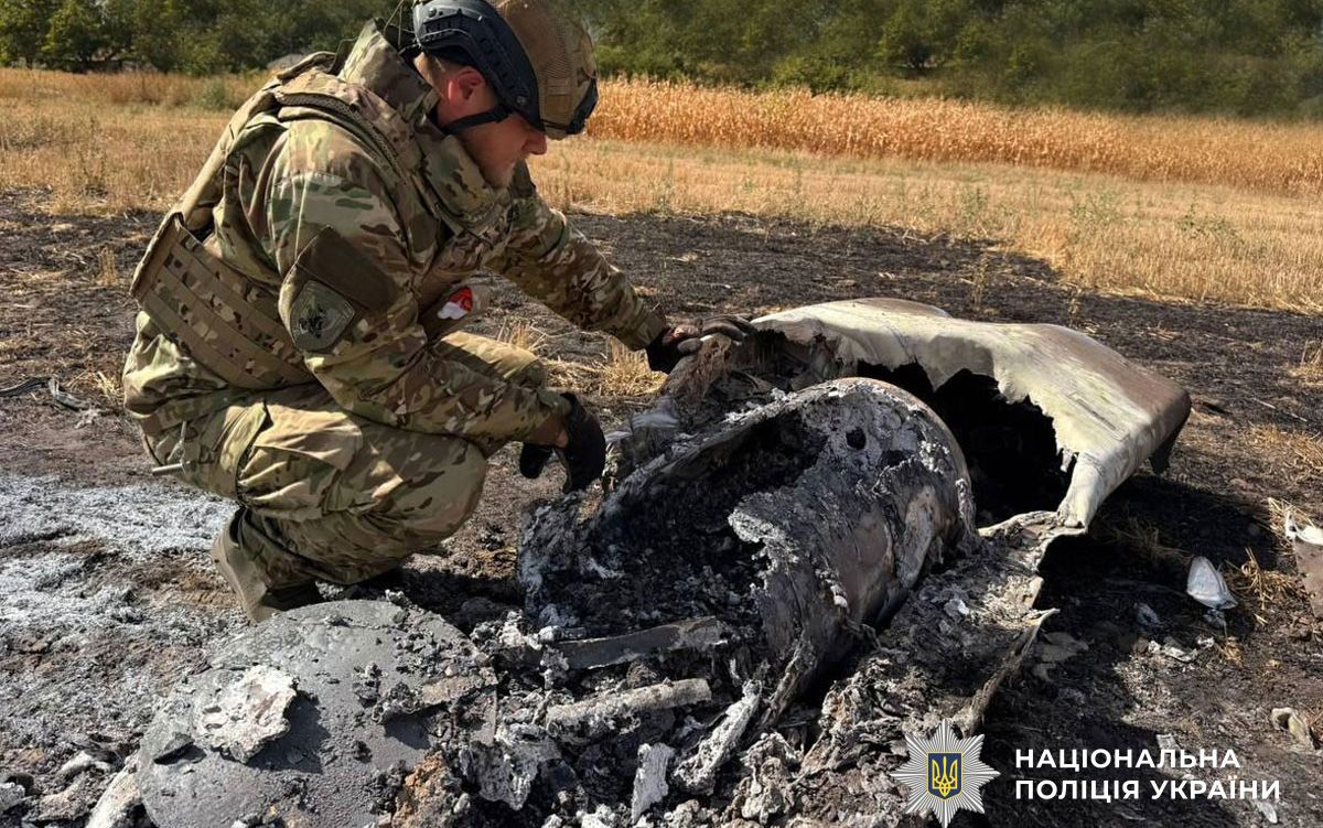 На Полтавщині вибухотехніки поліції знешкодили нерозірвані бойові частини ворожих ракет