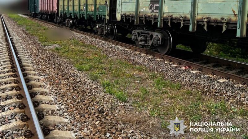 Поблизу Потоків вантажний потяг насмерть збив 32-річного чоловіка в навушниках