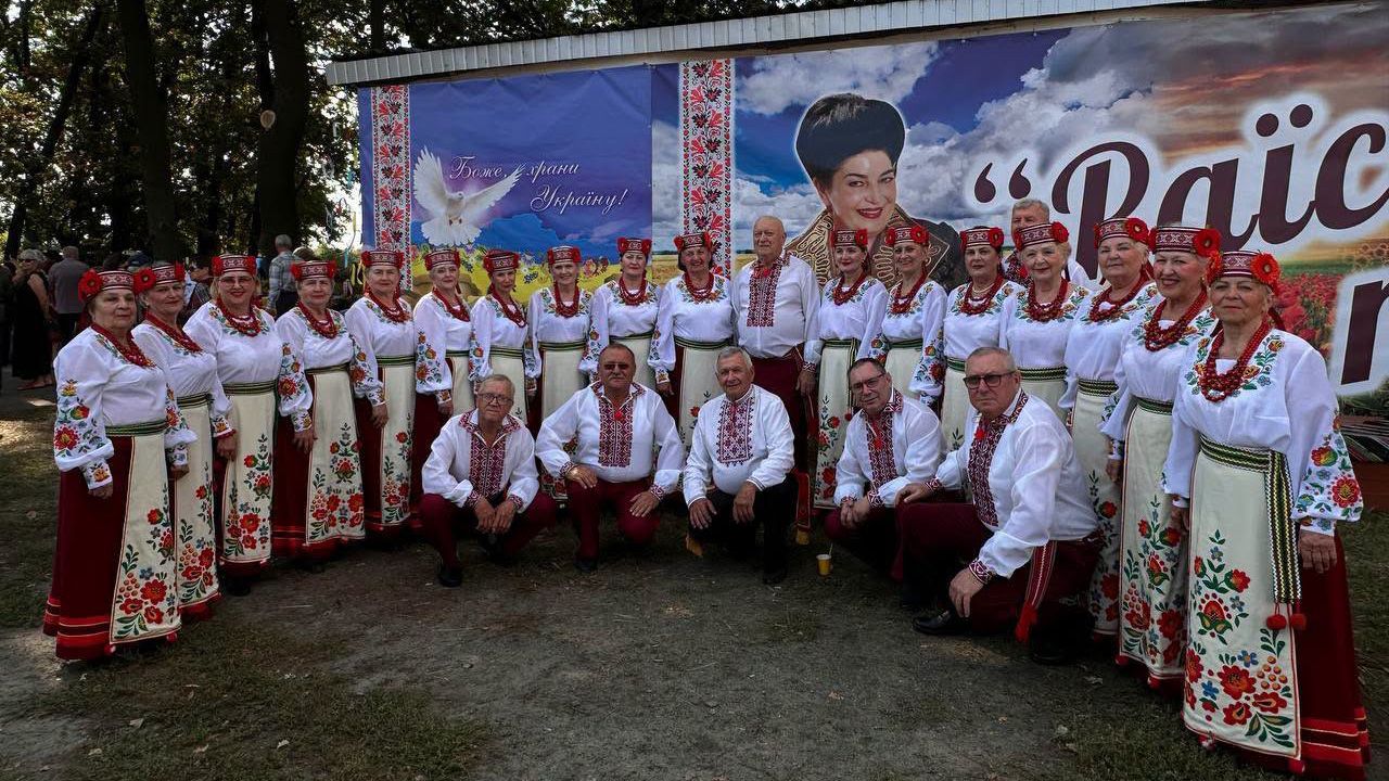 Творчі колективи з Горішніх Плавнів здобули перемоги на фестивалі «Раїсина пісня»