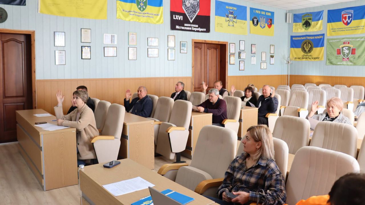 Готовність до зими 95%: у Решетилівці відбулося засідання виконавчого комітету