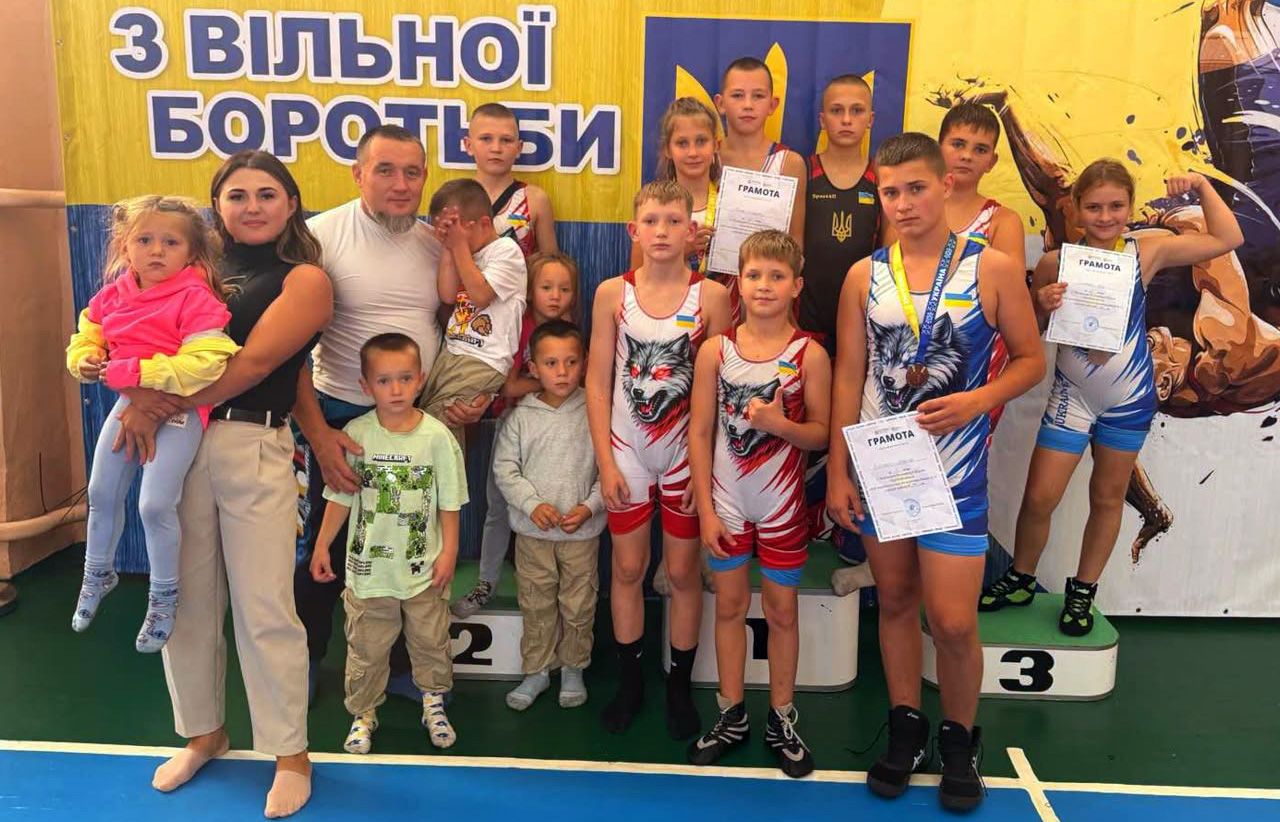 Спортсмени з Кобеляк вибороли три нагороди на чемпіонаті Полтавської області з вільної боротьби