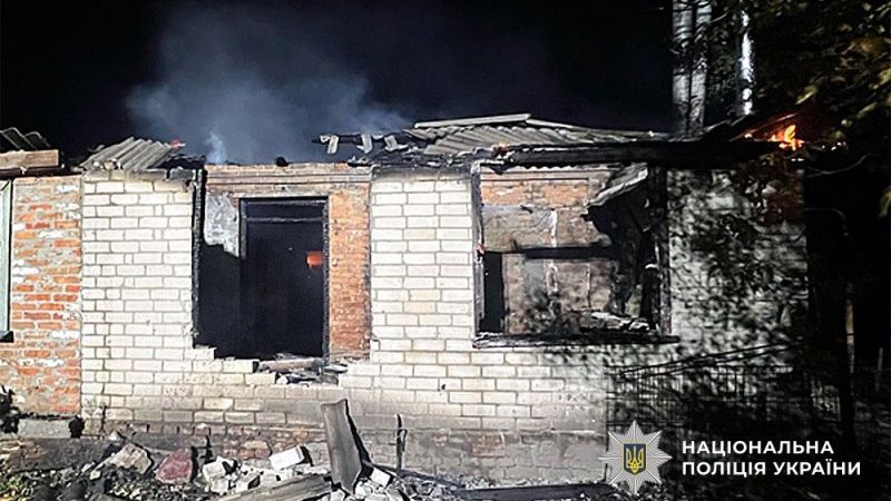 Нічна пожежа у Новосанжарській громаді: під час гасіння будинку виявили тіло господарa