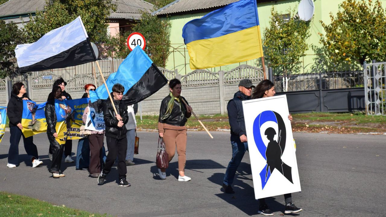 У Нових Санжарах відбулася щомісячна акція на підтримку полонених та зниклих безвісти воїнів