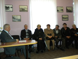 Сільські голови Гадяцького району просять переглянути держбюджет-2009