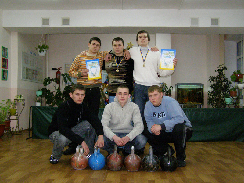 Чемпіони Дніпропетровської області тренуються в Кобеляках